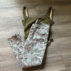 Current/Elliott Camouflage Ankle Pants